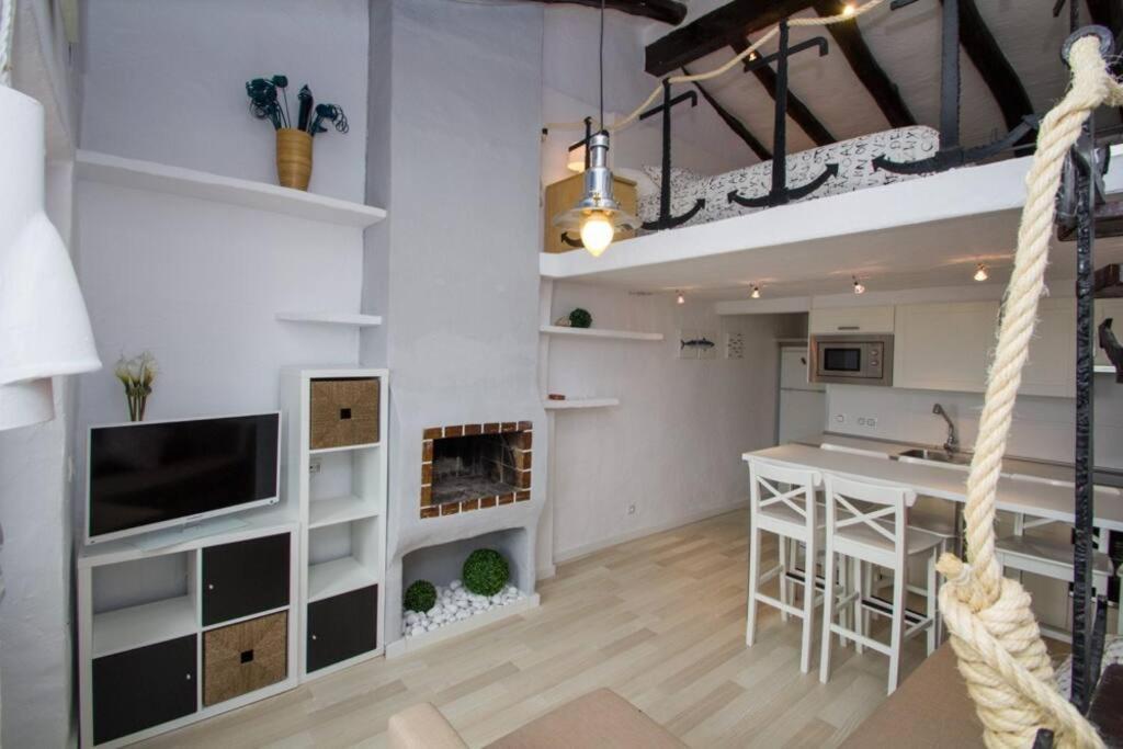 Fisherman'S House, 1St Line Of Sea Tarragona Exterior photo